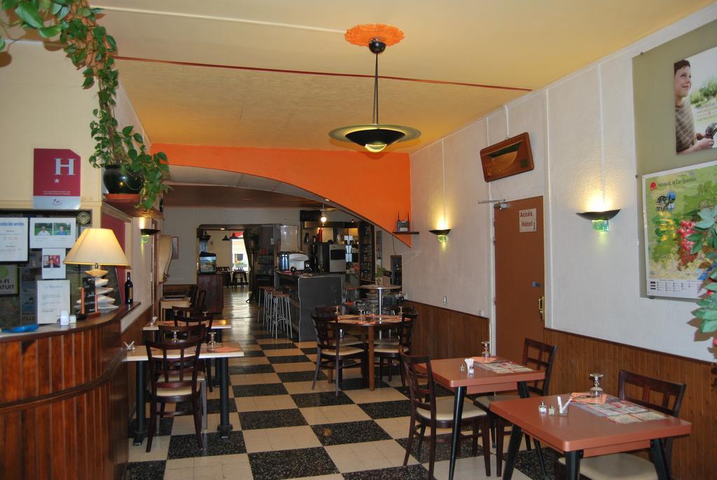 فندق بزييهفي  Le Revelois Restaurant المظهر الخارجي الصورة